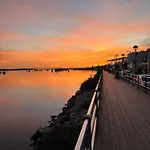 公寓 Ria Seahouse De 塔维拉