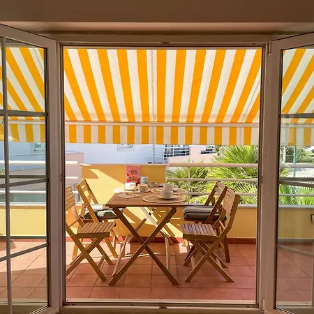 Ria Seahouse De Apartment