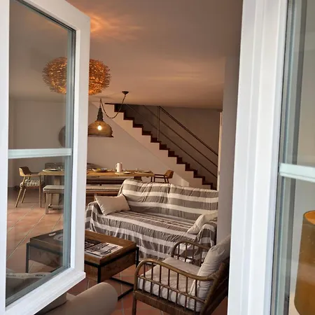 Ria Seahouse De Apartment