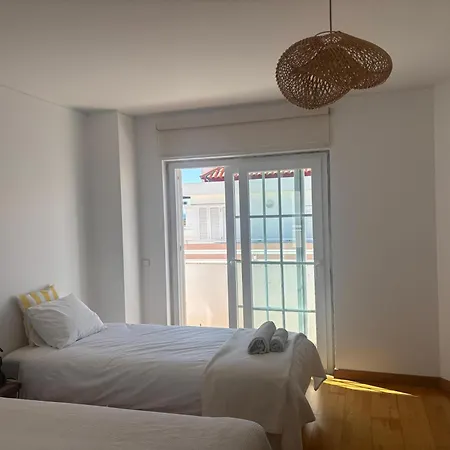 Ria Seahouse De Apartment *